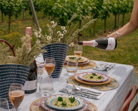 Call It ‘Soft Hosting’: The Low-Key Dinner Party Trend Taking Over Group Trips