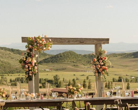 Big Sky, Better Party: Inside a Wedding at One of Colorado's Most Beautiful Ranch Venues