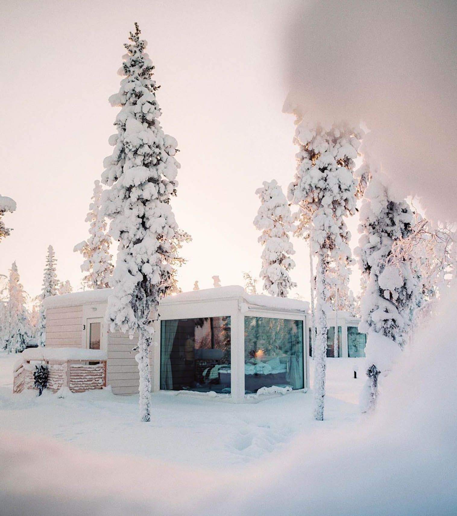 We Found The Best Glass Houses For Watching The Northern Lights