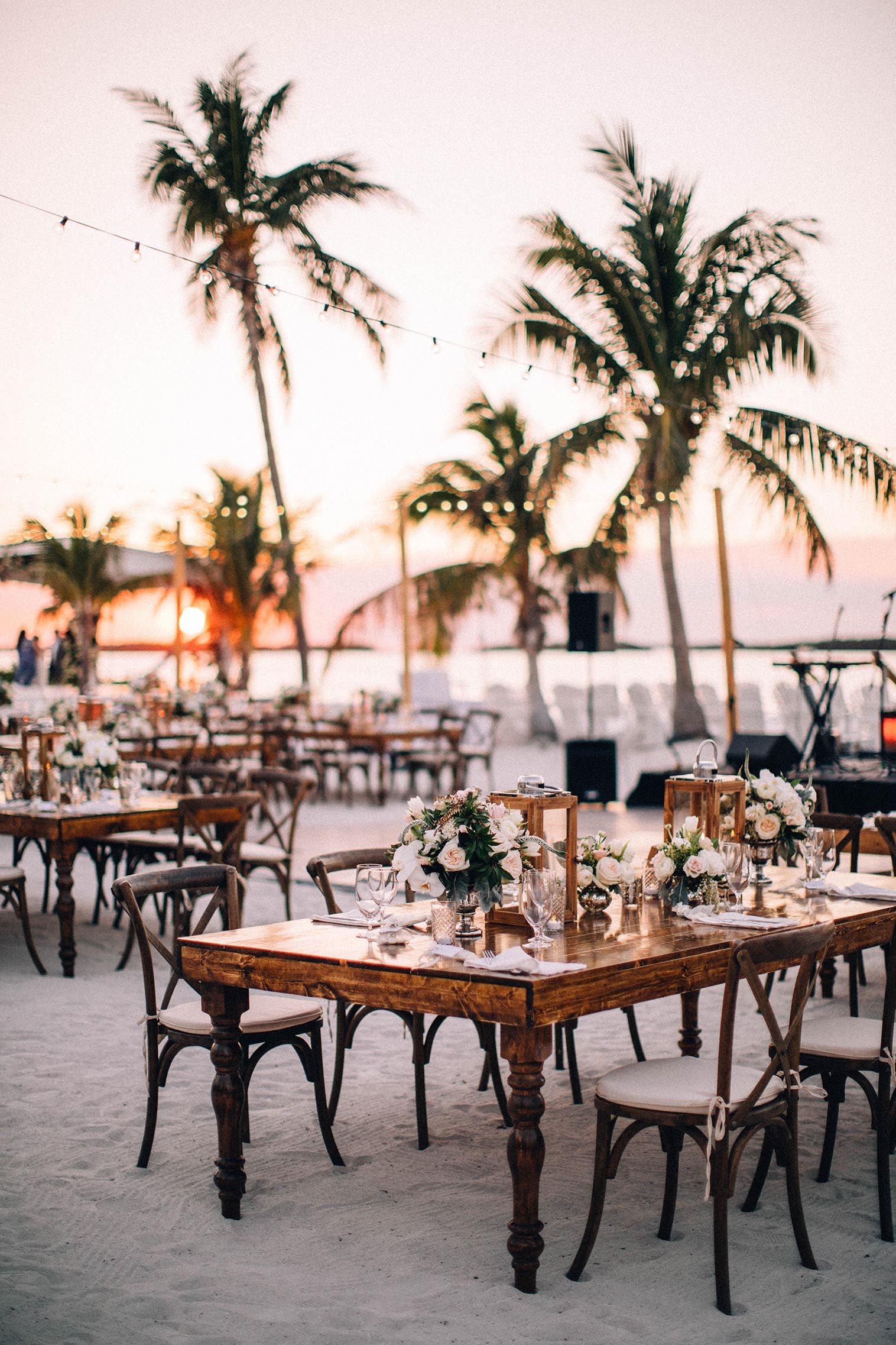 An Islamorada Wedding That’s Got Us Ready to Escape to the Tropics