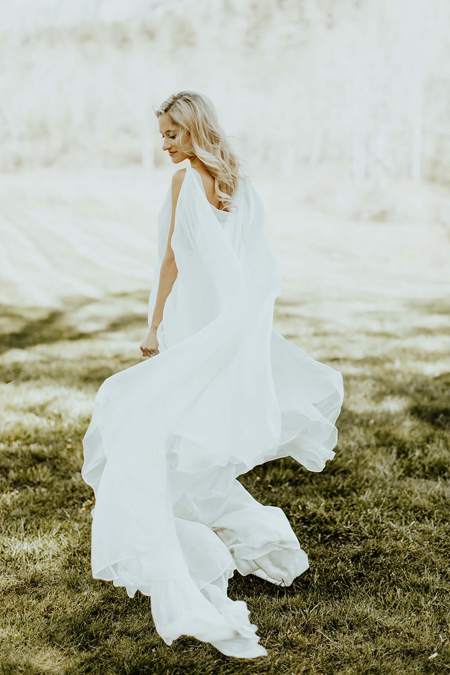 See How This Couple Mastered the Classically Elegant yet Boho Wedding Style