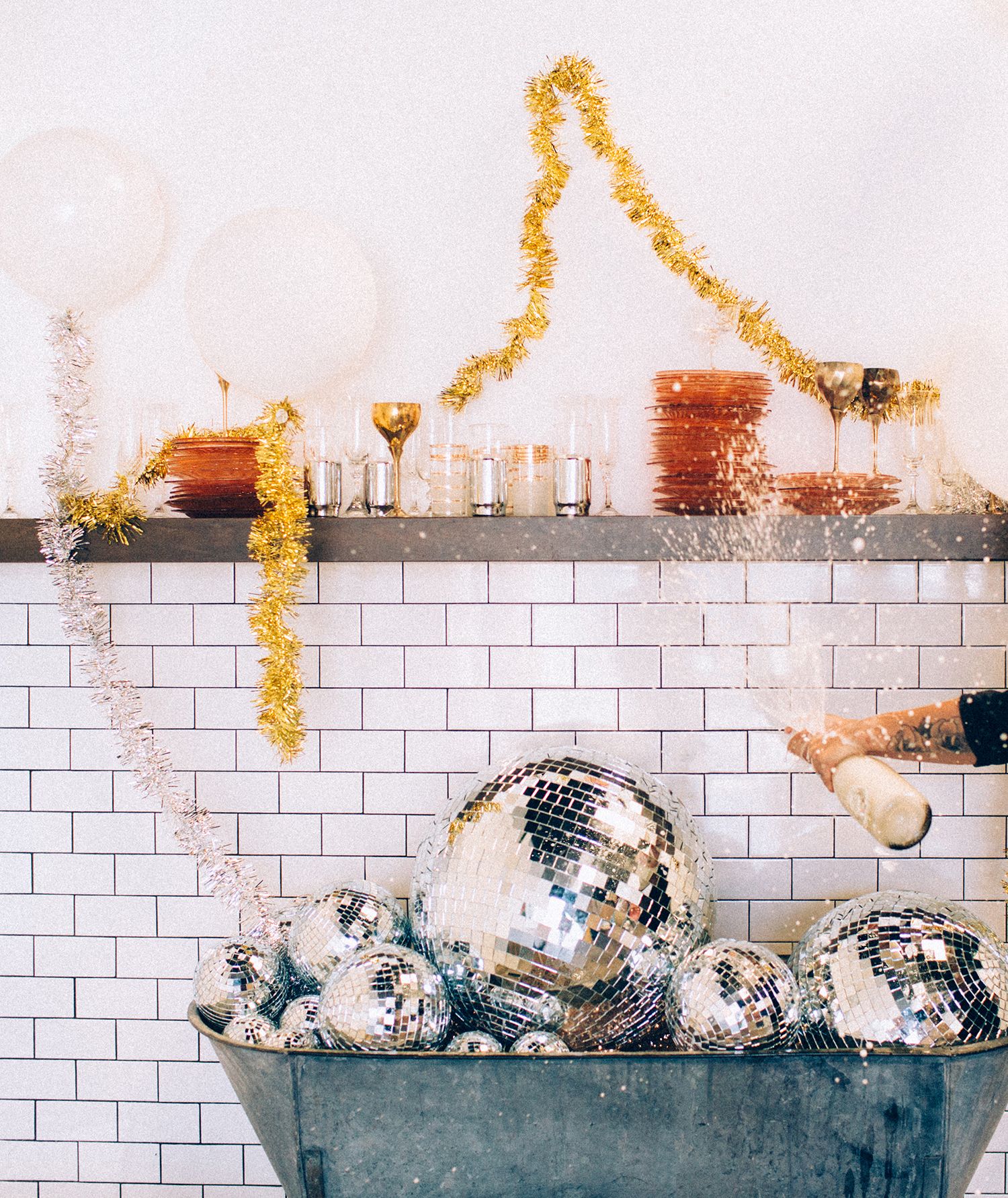 What Happens When Stylists Plan a Very Sparkly New Year’s Eve Party