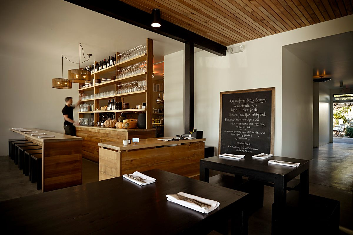 Throw a Minimalistic Garden Party on Abbott Kinney