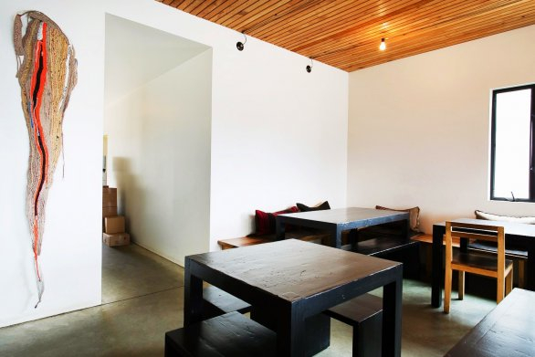 Throw a Minimalistic Garden Party on Abbott Kinney