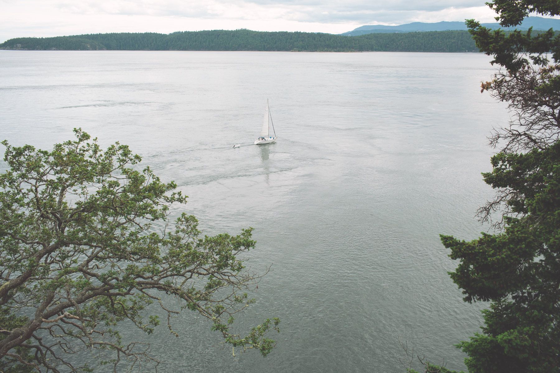 Rustic Retreat Wedding on The Canadian Shores