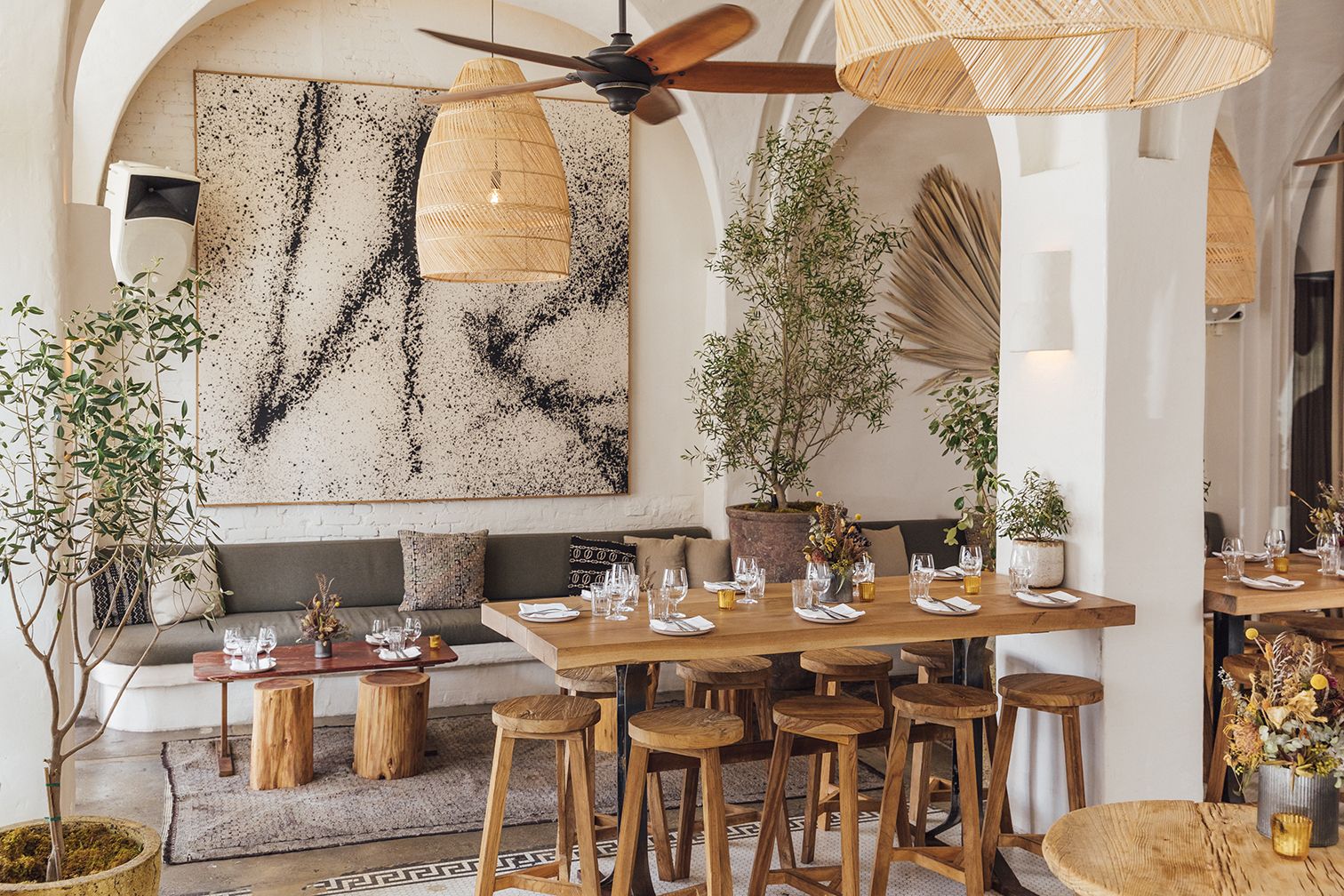 Dine Under the Venice Beach Sign at This Trending New Restaurant