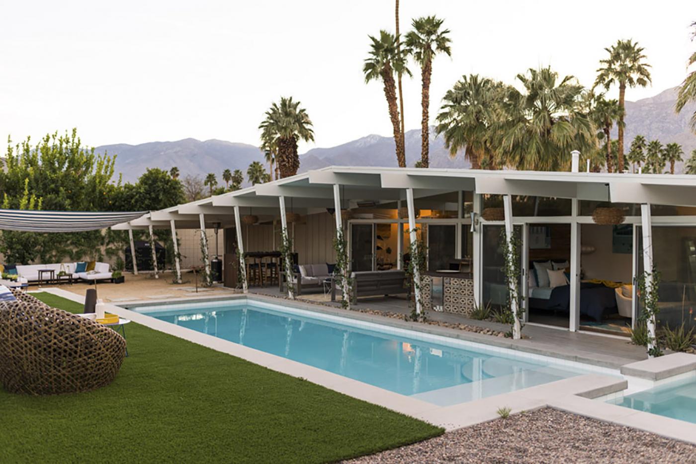 Palm Springs Vacation House By Home Decor Retailer, West Elm