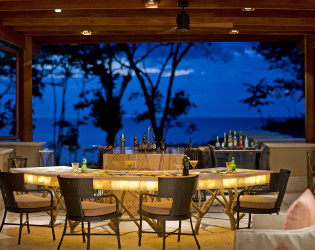 Exteriror-Deck-2 Villa Manzu
