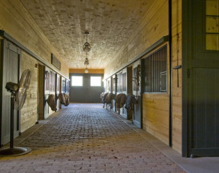 new-york-rhineback-venue Old Stone Farm