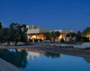 10-exteriorandpool Villa Sant Francesc