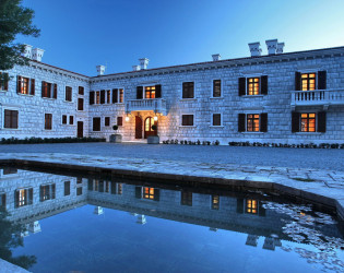 montenegro-villa-venue Aman Sveti Stefan
