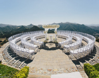 MROCeremonypellowe Malibu Rocky Oaks Estate Vineyards