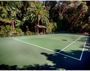 Tennis-Court1-Malibu-Serrah-Retreat-Tropical-Mansion Mariposa Malibu Estate