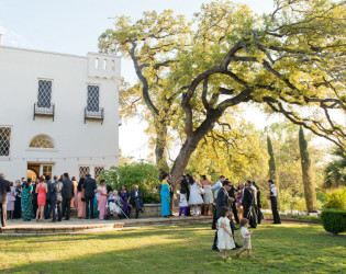 laguna-gloria-wedding-venue-1 The Contemporary Austin at Laguna Gloria