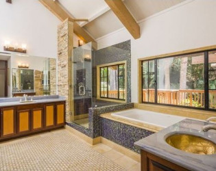 master-bath Mariposa Malibu Estate