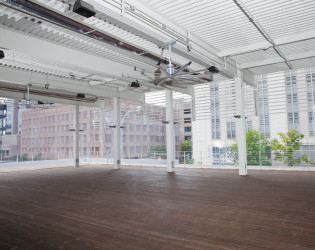 rooftop-venue Brazos Hall