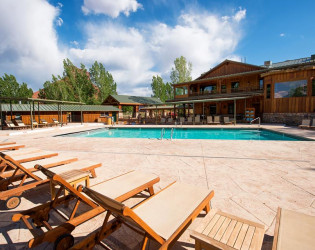 1069866_10151682900204223_1393520214_n Sorrel River Ranch