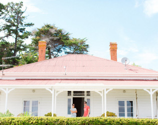 bubblerock_weddingphotography_waihekeisland_0020 Honeymoon Bay