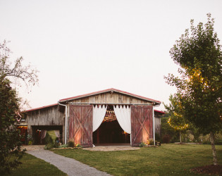 116_djb_bamber_2990 The Barn at High Point Farms