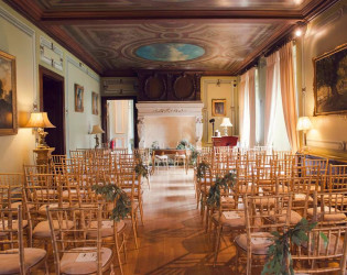 1377513_750757604950927_1243845081_n Fetcham Park