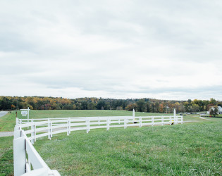 barn-edgewood-farm-wedding-1 Barn at Edgewood