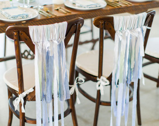 edgewood-barn-styled-shoot-blue-watercolor-inspiration07 Barn at Edgewood