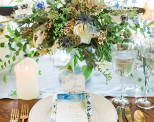 edgewood-barn-styled-shoot-blue-watercolor-inspiration09 Barn at Edgewood
