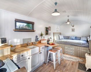 shep-keep-kit-and-bed The Yurt Retreat