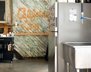 casement-studio-3 Casement Studio - DTLA Production and Event Space