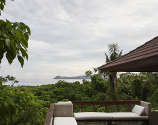 TheVenueReport-Amanpulo-InBedWithMe-02 Amanpulo