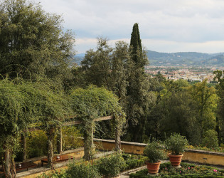 TheVenueReport-IlSalviatino-InBedWithMe-01 Hotel Il Salviatino