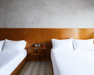 The_Drifter_Interiors_Rooms_Dbl_Queen_006 The Drifter Hotel
