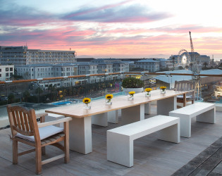 slider-deck-dining-waterfront-penthouse-cape-town The One Above