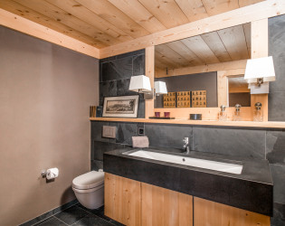 10-Switzerland-Gstaad-Hillside-Master-Bathroom Hillside House