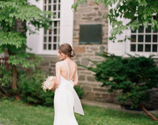 Hudson_Valley_Wedding_Elena_Wolfe_Photography_10-v Senate Garage