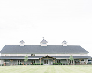 The Middleburg Barn at Fox Chase Farm