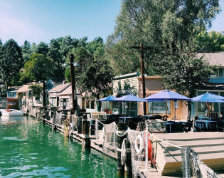 JawsLake-01 Universal Studios Lot - Backlot