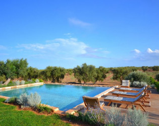 Large-pool_opt Masseria Lama Di Cànnule
