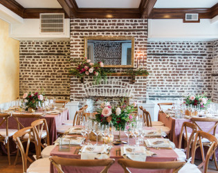 charleston-wedding-photographer-gadsdenhouse298 Upstairs at Midtown