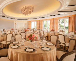 BeverlyHills-SunsetBallroom-Social The Beverly Hills Hotel