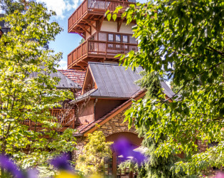 LandollsMohicanCastle-TheVenueReport-01 Landoll’s Mohican Castle