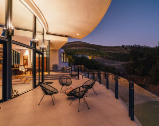 Skyfall-AvantStay-TheVenueReport-010 Skyfall by AvantStay