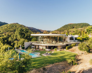 Skyfall-AvantStay-TheVenueReport-08 Skyfall by AvantStay