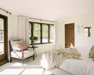 Frida-AvantStay-TheVenueReport-02 Frida by AvantStay