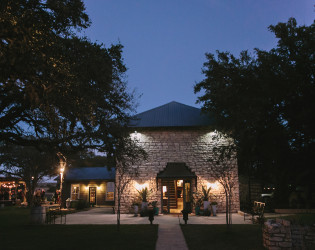 VRR3 Stonehouse Villa