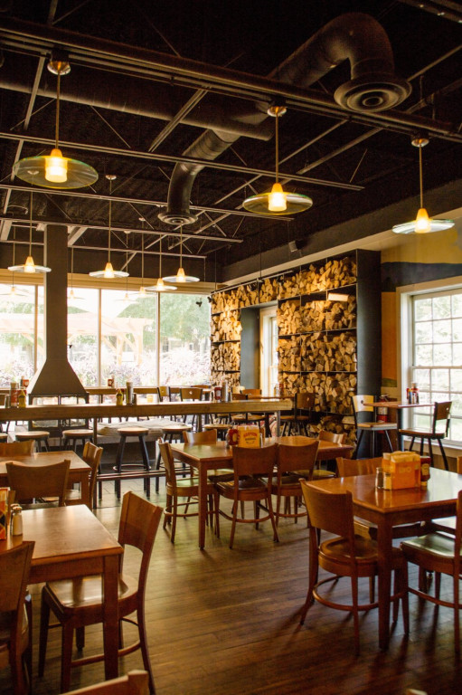 Harpoon Brewery Taproom and Beer Garden Windsor, Vermont, United