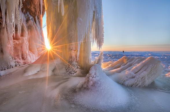 Vermont ice block igloo creation in pictures