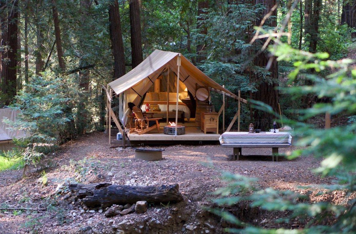 глэмпинг с чаном. глэмпинг «best glamp лесная поляна». глэмпинг горный енот. айвенго алтай глэмпинг. проекты бани фрейм а фрейм.