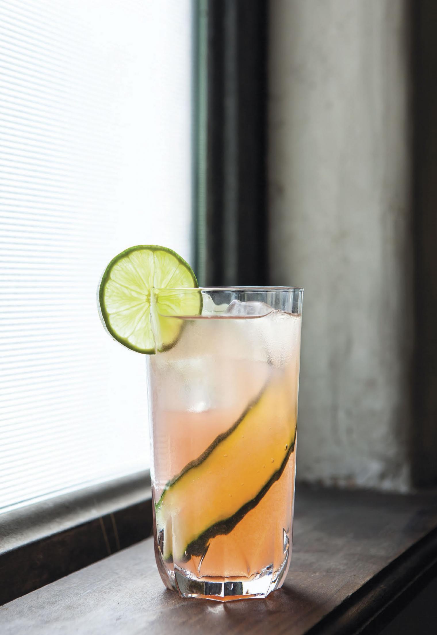 Recipe: The Perfect Summertime St. Germain Cocktail - Eating With Erica