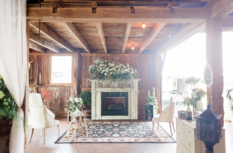 hayloft-on-the-arch-by-harlow-bliss-photography